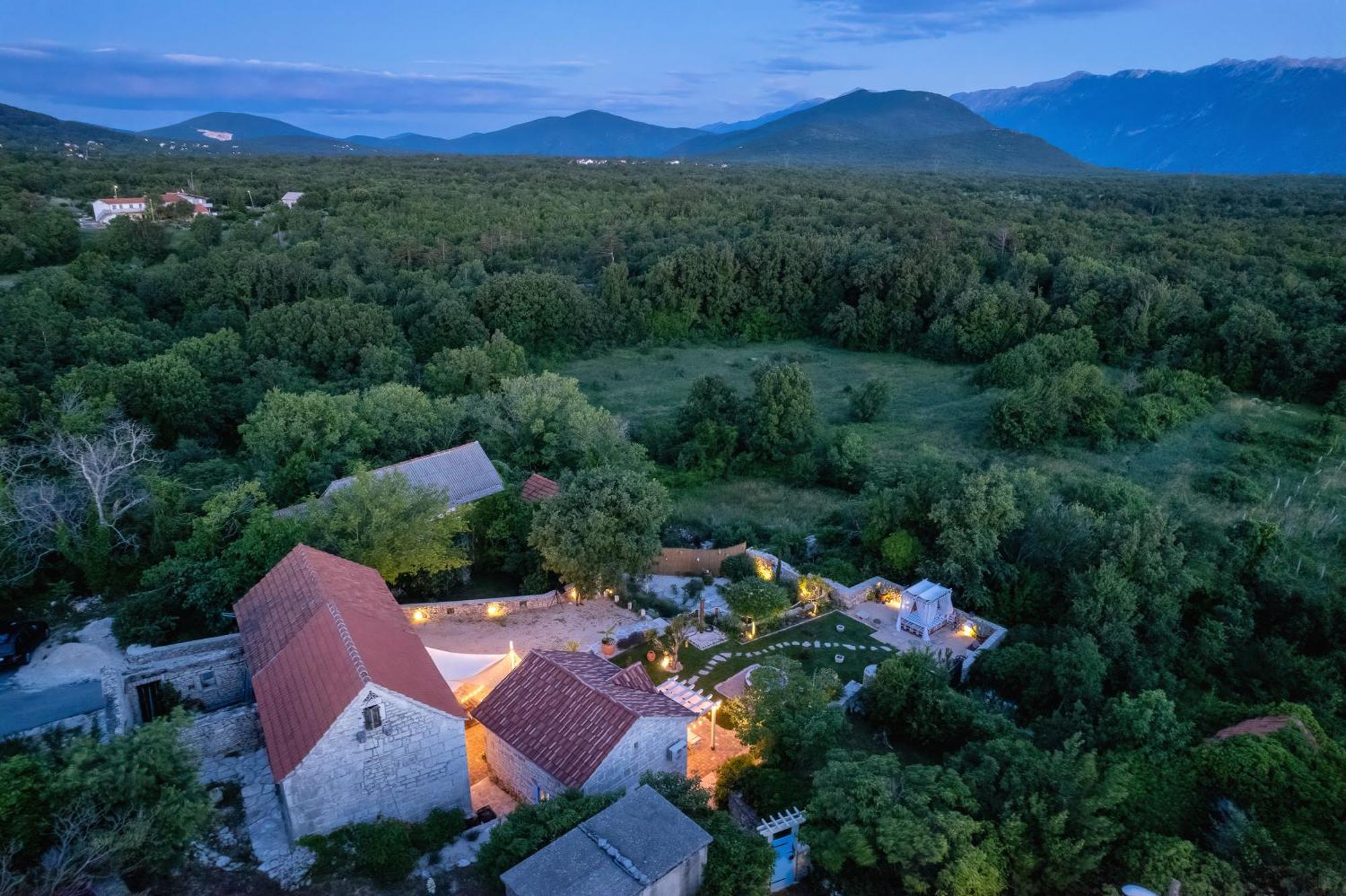 Rustical Holiday Resort Olea Imotski Esterno foto
